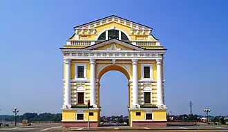 Триумфальная арка в Иркутске