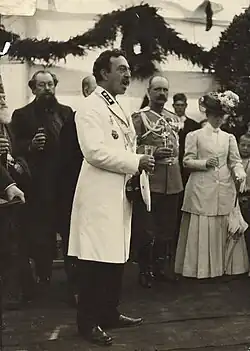 Городской голова Николай Иванович Гучков произносит речь перед закладкой на Миусской площади народного университета имени Шанявского, 24 июля 1911 года