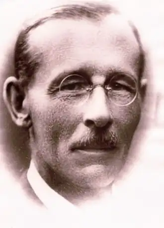 Н. Л. Эрнст (1889 — 1956) — член