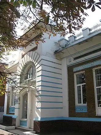Дом - памятник архитектуры, начала XX века