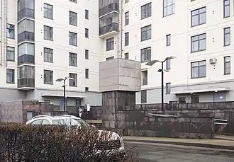 Задний фасад ЖК «Смольный парк». Деталь.