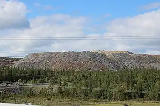 Отвалы на карьере имени XV летия Октября