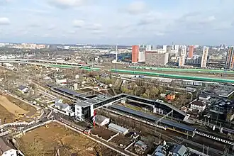 Вид на станцию, платформу и конкорс