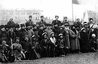 Войско сторонников шариата в Темир-Хан-Шуре. Январь 1918 года.