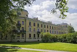 Дом 1 по Детскосельской улице