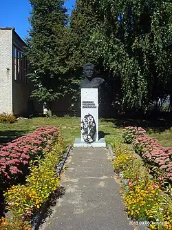 Памятник М. Ф. Сильницкому