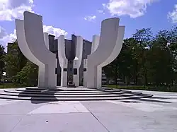 Памятник основанию города