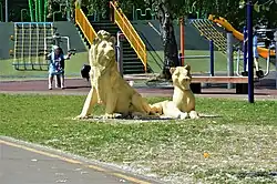 Львиные скульптуры (июнь 2019)