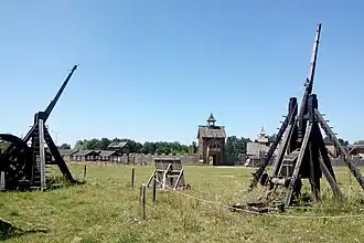 Экспозиция осадных машин