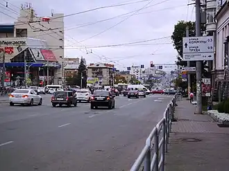 Участок от проспекта Победы до пересечения с пр. Ленина (на ближнем плане)