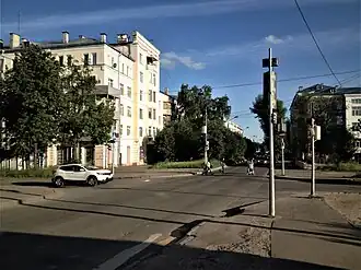 Перекрёсток улиц Челюскина и Белинского