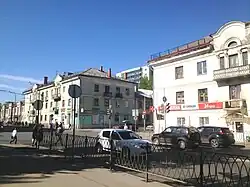 Перекрёсток Ленинградской ул.и ул. Максимова