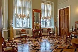 Угловая гостиная