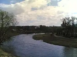 Пешеходный мост через Пскову в Красной горке