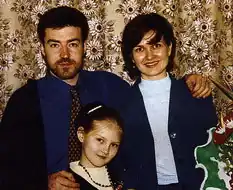 Павел Платонов с женой и дочерью
