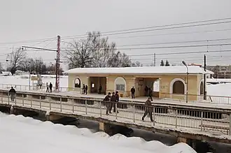 Павильон с кассой на платформе на Москву. 2012 год