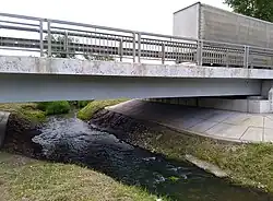 Под автодорогой А108