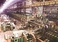 Полунепрерывный стан 560