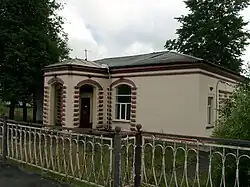 Здание вокзала. Вид со второй платформы