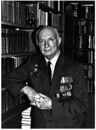 портрет Александра Плоткина