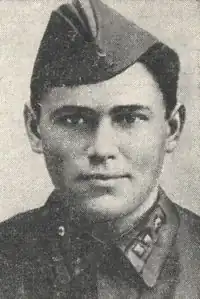 Лейтенант Г. Ф. Потёмкин. 1942 год