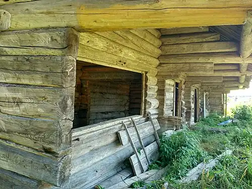 Навес юго-восточной лавки (2019 г.)