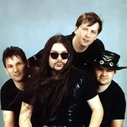 Группа «Рок-Острова» в 1993—2002 гг. (слева направо): Анатолий Горбунов, Владимир Захаров, Олег Разин, Александр Кутянов