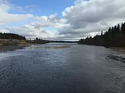 Река в пос. Заозёрном.