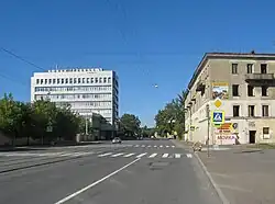 Вид от пересечения с Кемеровской улицей