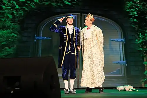 Санкт-Петербургский государственный музыкально-драматический театр «АРТ» (Санкт-Петербург), Золушка. Мастерская заслуженного артиста РФ, профессора РГИСИ А.Б.Исакова