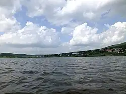 Село Ачан, вид с акватории протоки Сий.