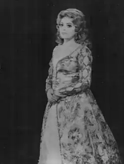 Л. Сизенёва в партии Дездемоны