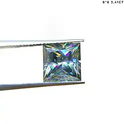 Огранённый рутил квадрат 8*8 мм