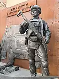Скульптура мемориала "Каскадёрам павшим и живым"