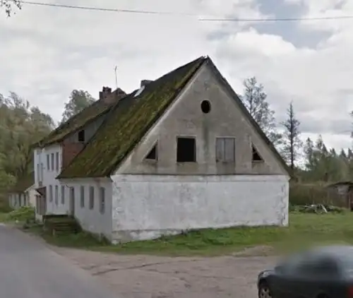 Снесенное здание напротив замка Заалау. 2024 год