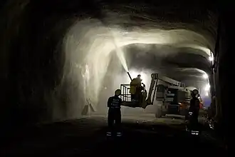 Работы по ремонту тоннеля для последующего его использования Легкорельсовым трамваем Рио-де-Жанейро