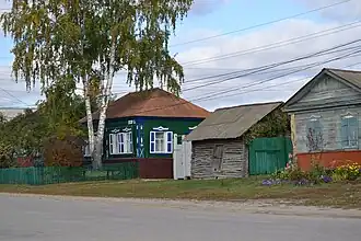 Сельский дом на улице Ленина