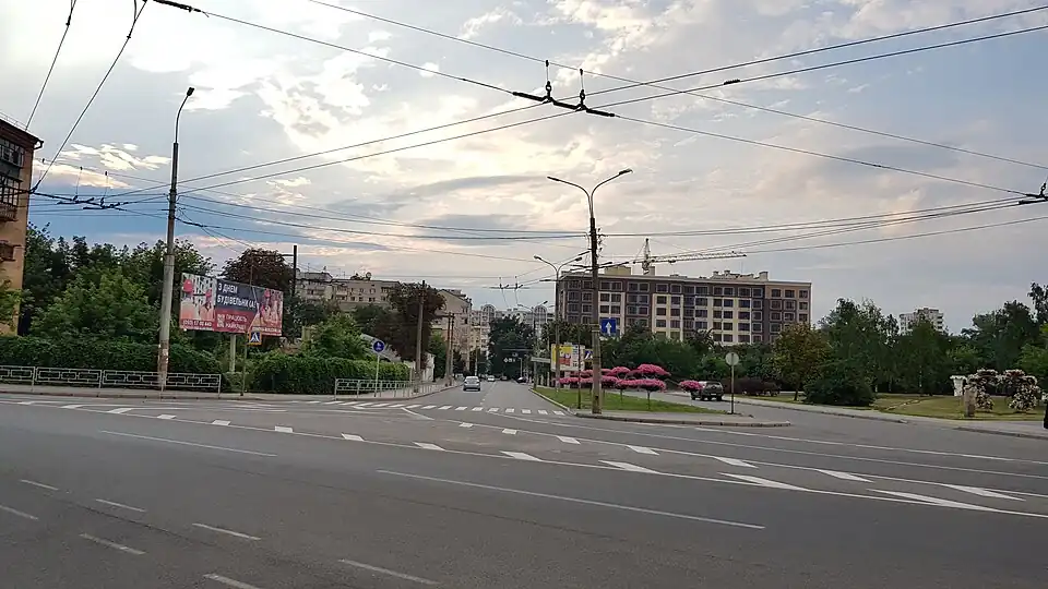 Перекрёсток с улицей Шевченко