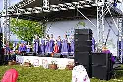 Женский коллектив народной самодеятельности