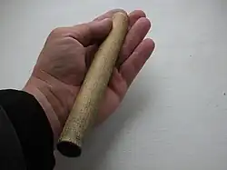 Хват для нанесения ударов туловищем оружия