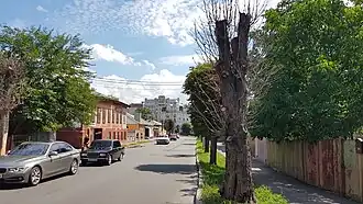 конец улицы — вид со стороны перекрёстка с проспектом Победы