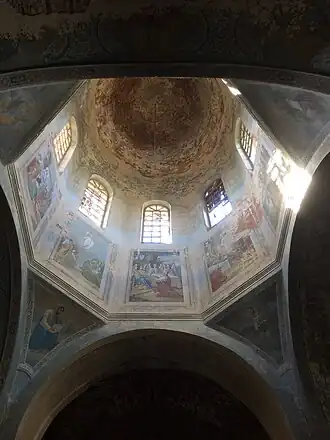 Роспись купола.