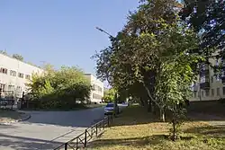 вид улицы от гостиницы «Золотая долина»