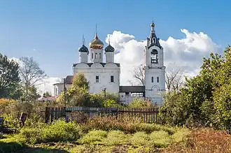 Церковь Троицы Живоначальной в селе Фаустово Воскресенского района Московской области.