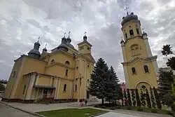 Панорамный вид заднего двора