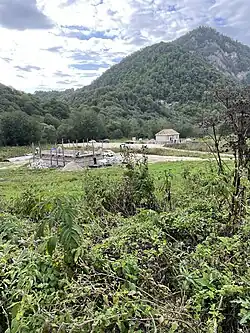 Восстановительные работы в селе Цеча-Ахке Серноводский район (Чеченская Республика).