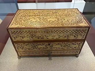 Чайница, последняя четверть XIX в., из собрания Российского этнографического музея