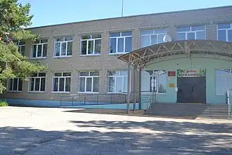 МАОУ «СОШ с.Михайловка» (Сельская,средняя школа)