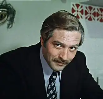 кадр из фильма «Москва слезам не верит»