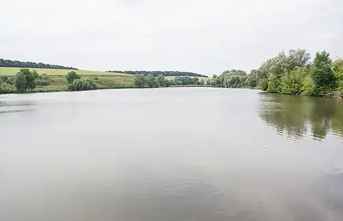 Пруд на реке в селе Юрполь